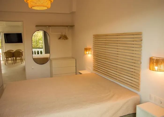 Aristidis Apartments